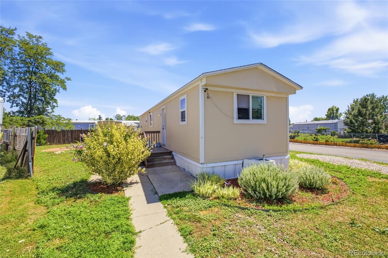 420 E 57th St Lot 242, Loveland, CO 80538