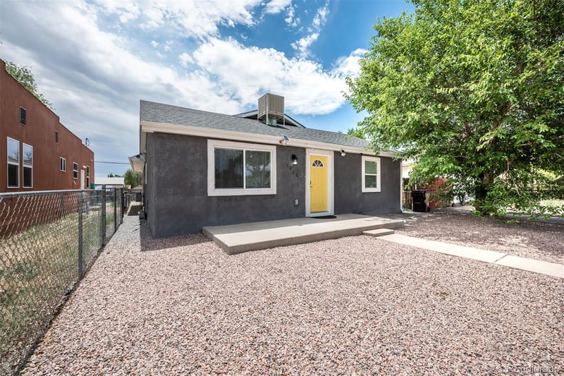 1020 W 16th St #A-B, Pueblo, CO 81003
