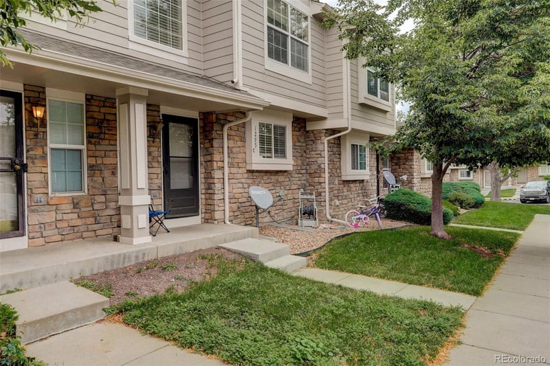 1295 S Zeno Cir #C, Aurora, CO 80017