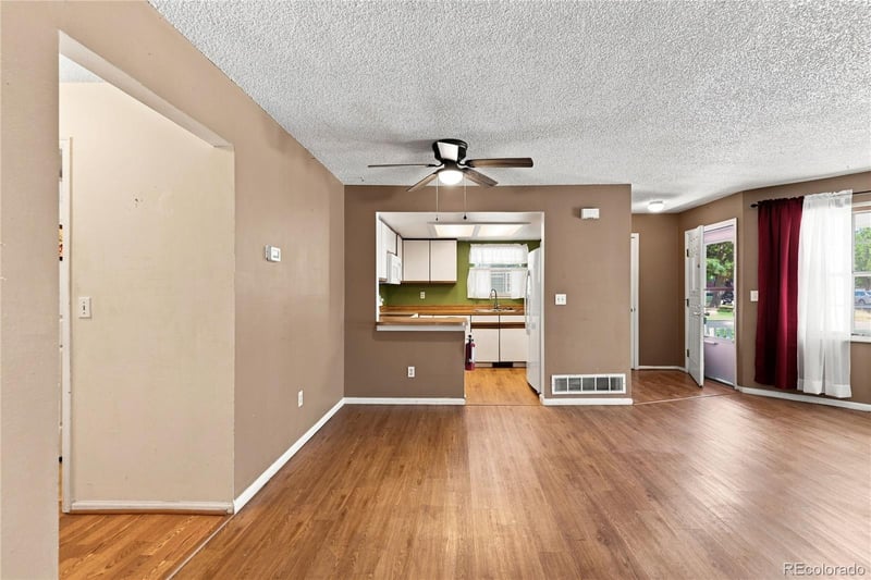 12573 E Pacific Cir #E, Aurora, CO 80014