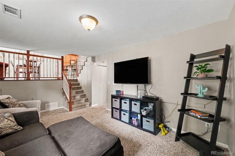 21288 E Powers Pl, Aurora, CO 80015