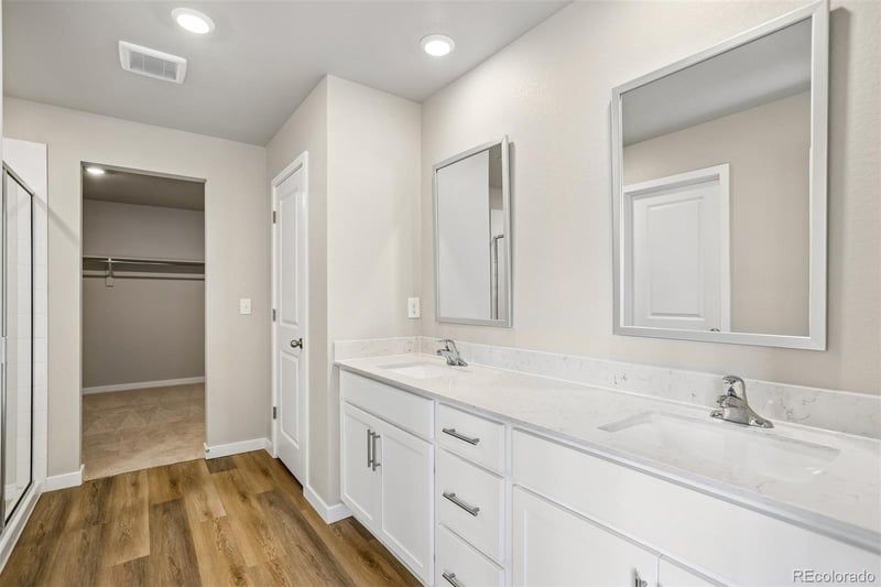 48140 Shetland Dr, Bennett, CO 80102