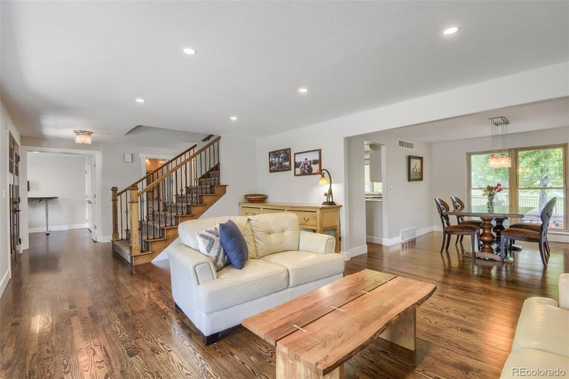 6484 S Newport Ct, Centennial, CO 80111