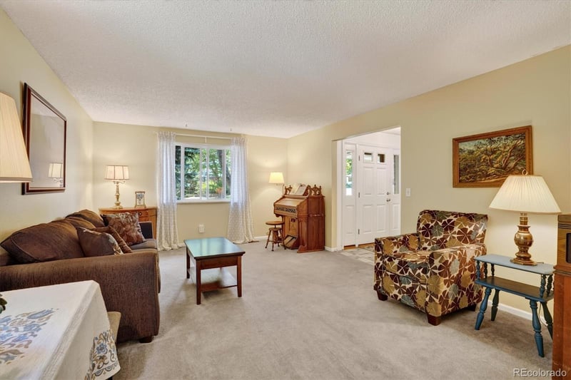 6771 Urban Ct, Arvada, CO 80004