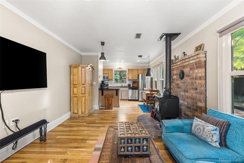 114 N 16th St, Colorado Springs, CO 80904