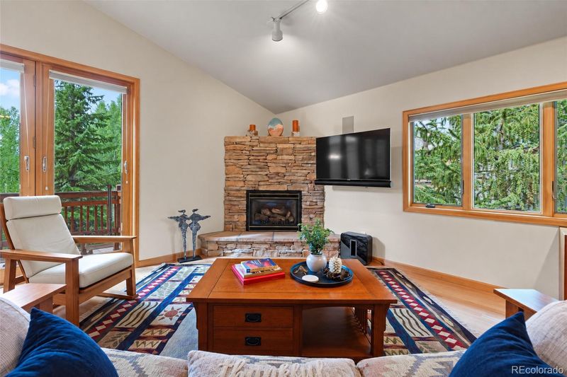4 Hawn Dr, Frisco, CO 80443