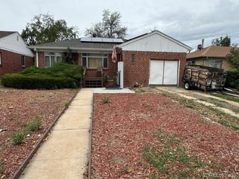 2665 Ivanhoe St, Denver, CO 80207