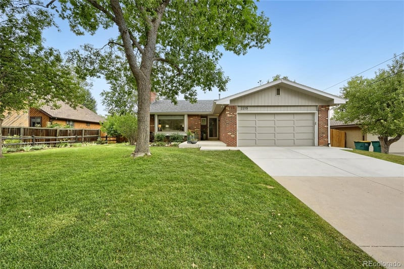 2215 Lee St, Denver, CO 80215