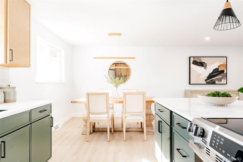6272 S Garfield Dr, Centennial, CO 80121