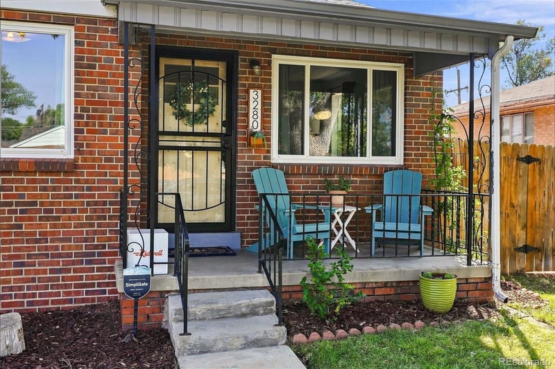 3280 Niagara St, Denver, CO 80207