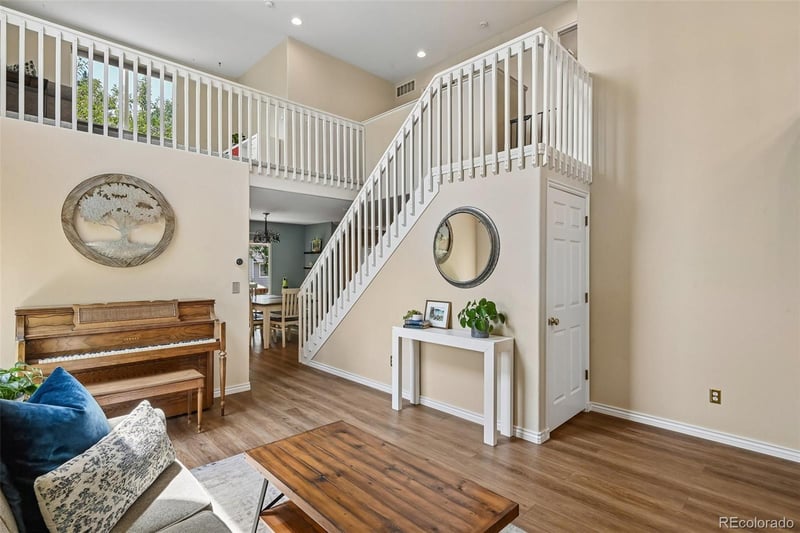 5277 S Malaya Way, Aurora, CO 80015