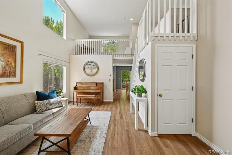 5277 S Malaya Way, Aurora, CO 80015