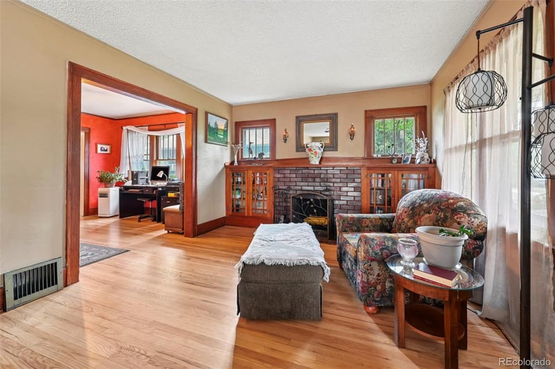2408 N Nevada Ave, Colorado Springs, CO 80907