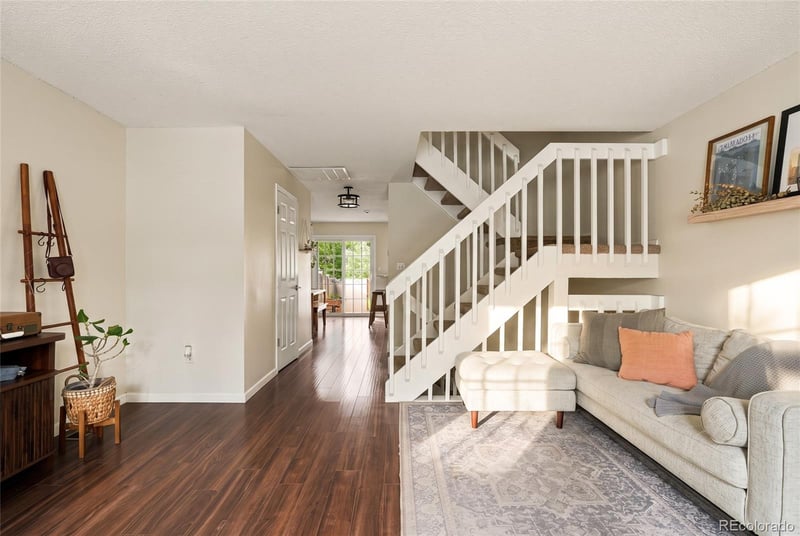9673 W Chatfield Ave #B, Littleton, CO 80128