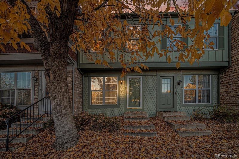 11945 E Ford Dr, Aurora, CO 80012