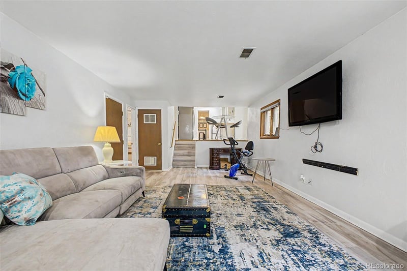 1991 S Locust St, Denver, CO 80224