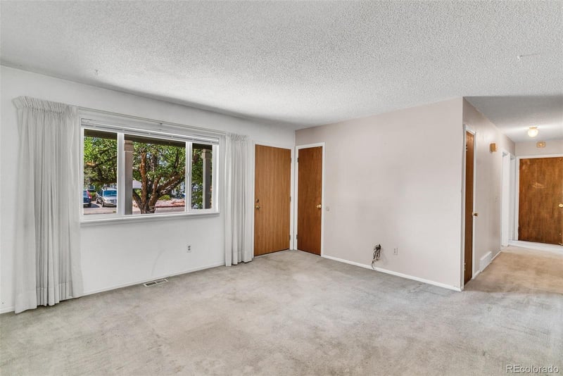 11609 E Walsh Pl, Aurora, CO 80012