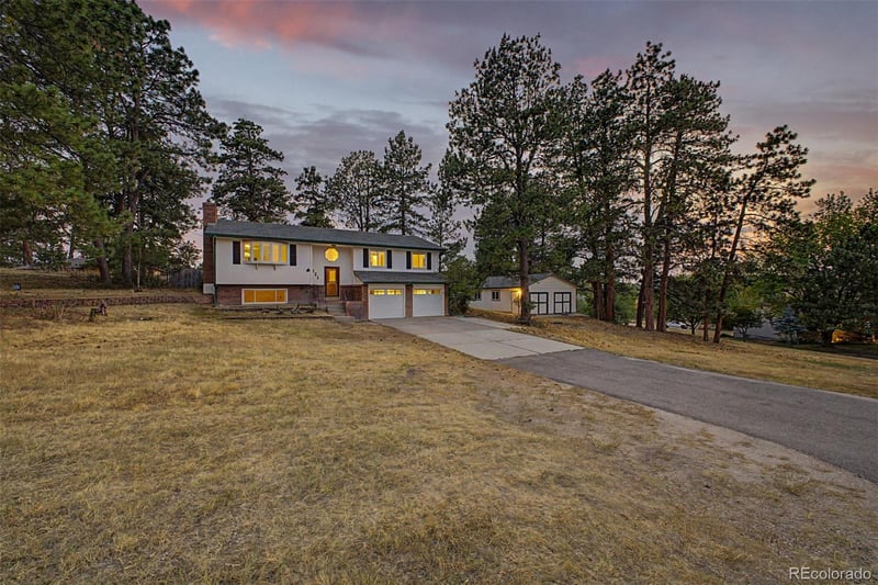 122 Ponderosa Ln, Elizabeth, CO 80107