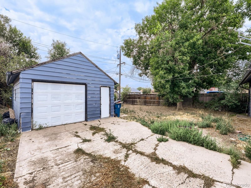 4290 E 70th Ave, Commerce City, CO 80022