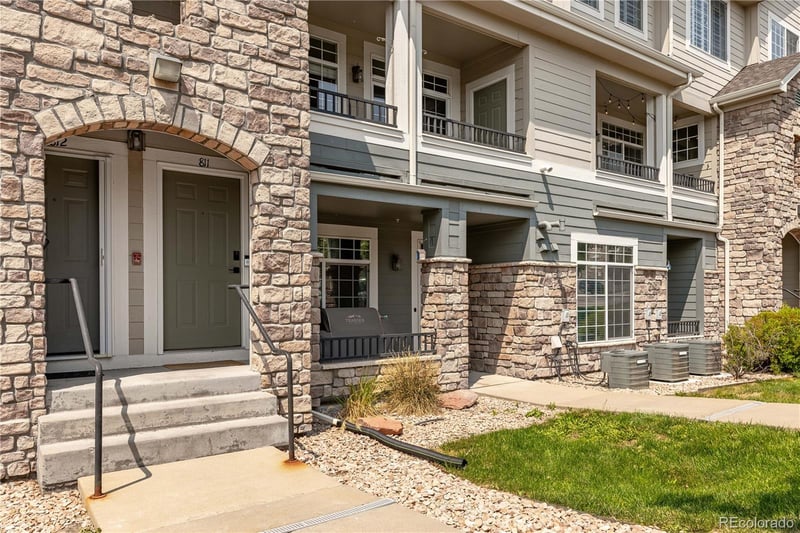 431 Black Feather Loop #811, Castle Rock, CO 80104