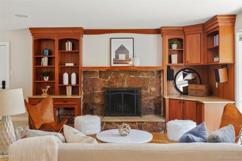 1055 Zinnia St, Golden, CO 80401