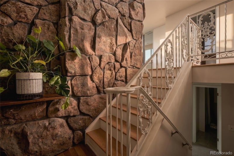 9705 W 73rd Pl, Arvada, CO 80005