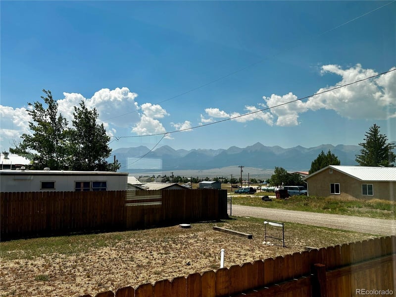 325 E Main St #23, Silver Cliff, CO 81252