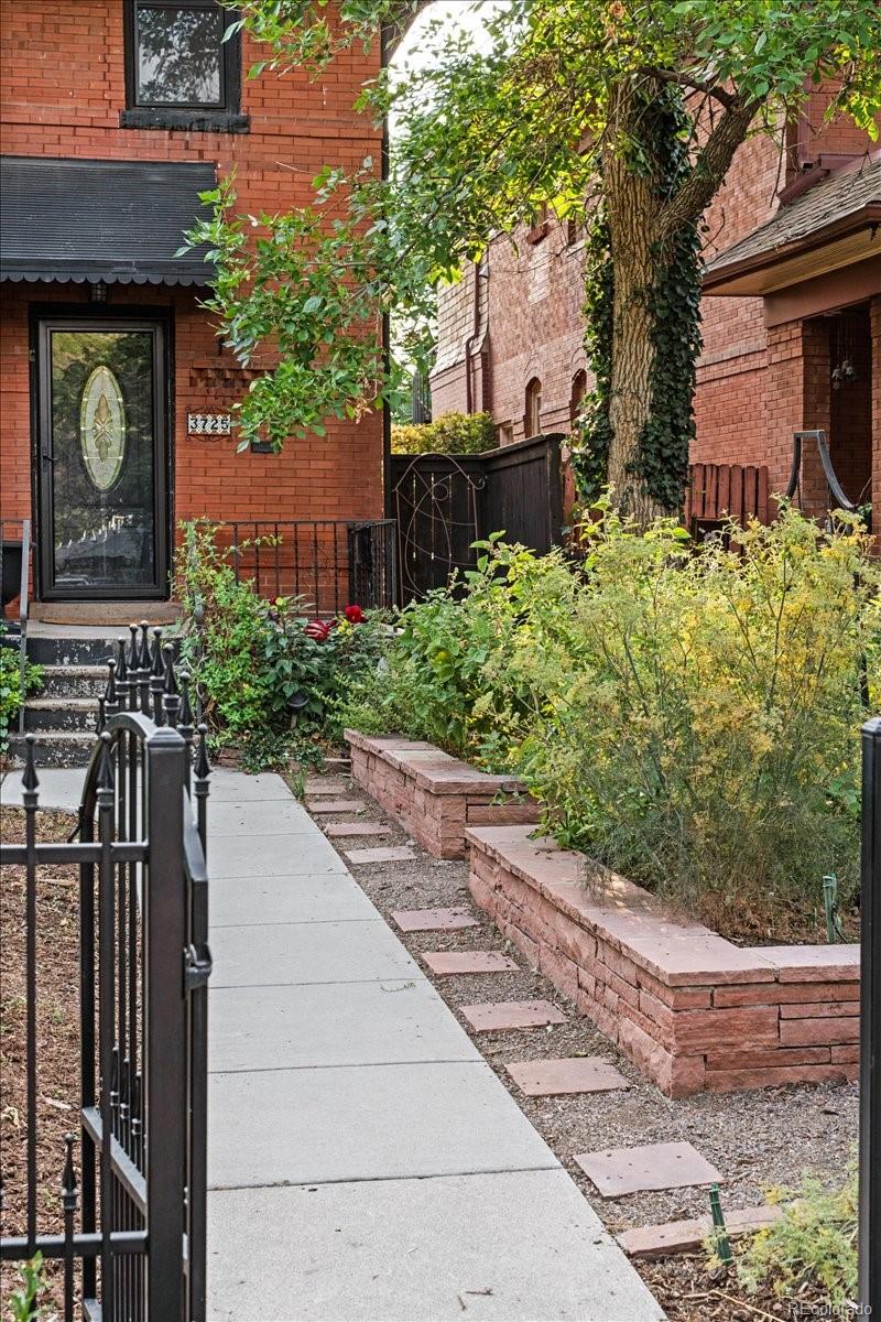 3725 Eliot St, Denver, CO 80211
