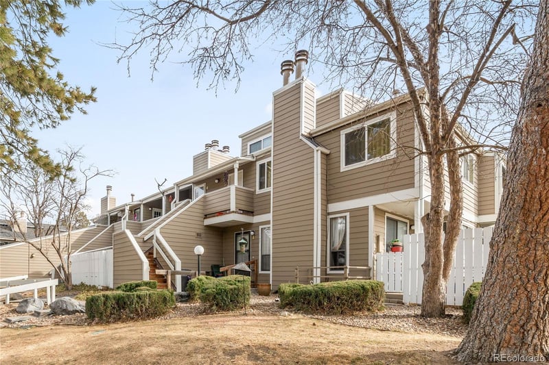 1762 S Trenton St #6, Denver, CO 80231
