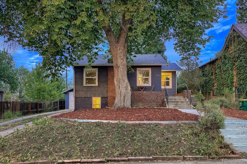 3590 S Bannock St, Englewood, CO 80110