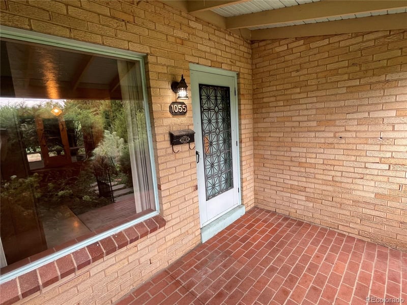 1055 Krameria St, Denver, CO 80220