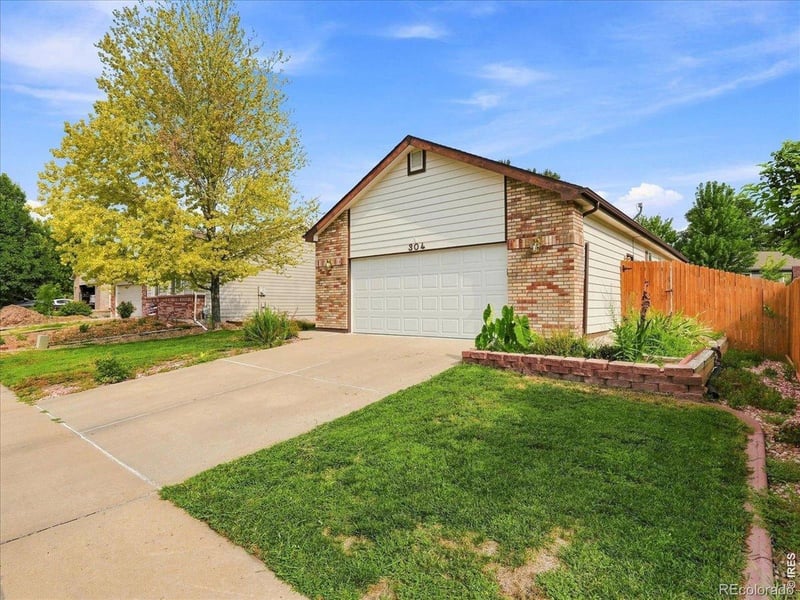 304 Tuckaway Ct, Windsor, CO 80550