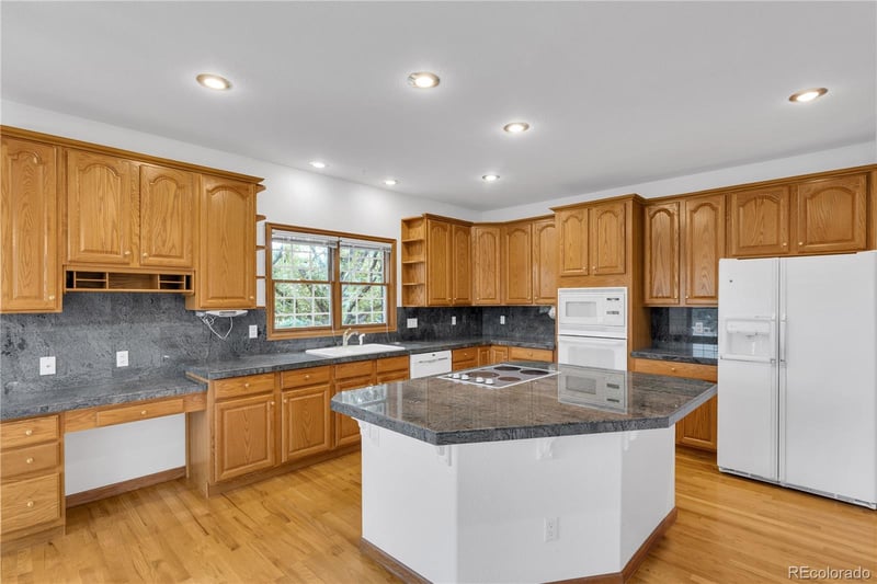 6201 S Potomac Way, Englewood, CO 80111