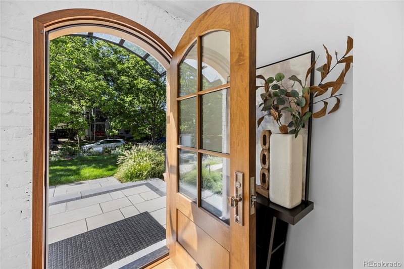 250 Ash St, Denver, CO 80220