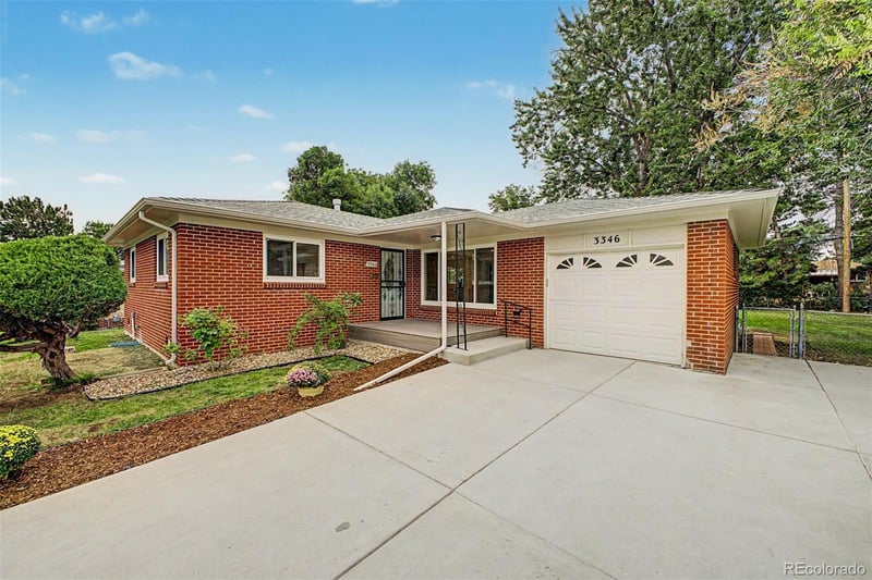3346 W Layton Ave, Englewood, CO 80110