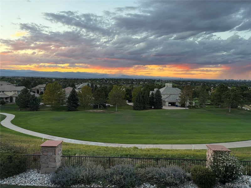 10201 Prestwick Trl, Lone Tree, CO 80124
