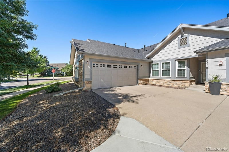23703 E Kettle Pl, Aurora, CO 80016