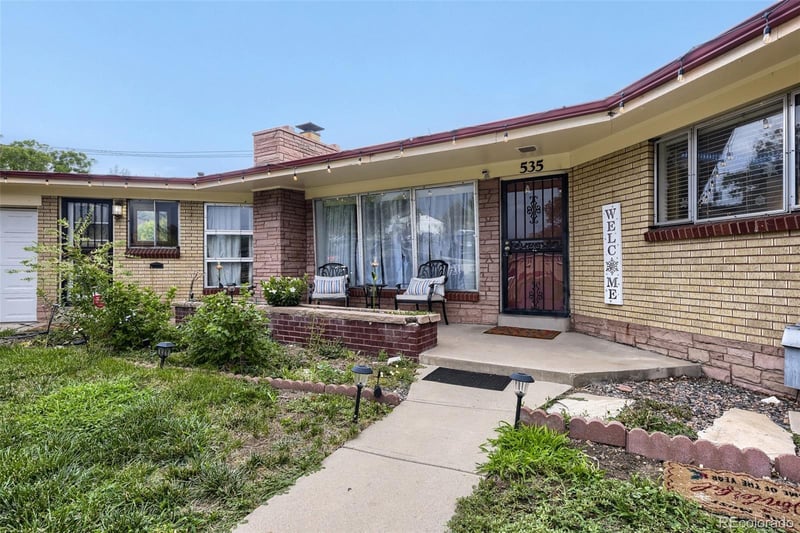 535 Zenobia St, Denver, CO 80204