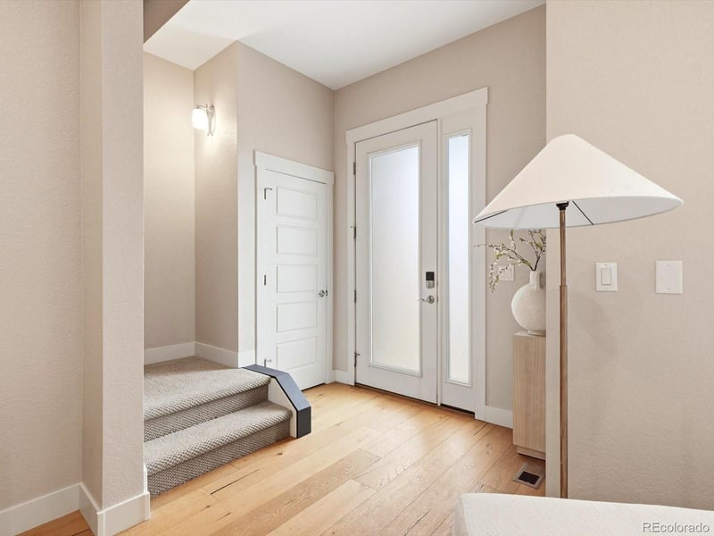 5420 Valentia St, Denver, CO 80238