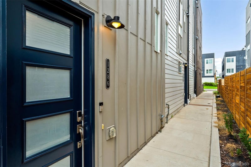 1286 Stuart St, Denver, CO 80204