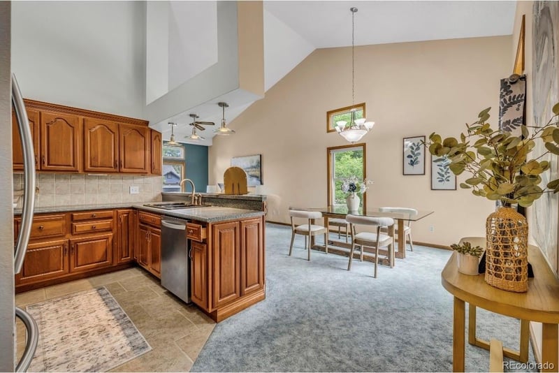 829 Buchanan Ln, Longmont, CO 80504