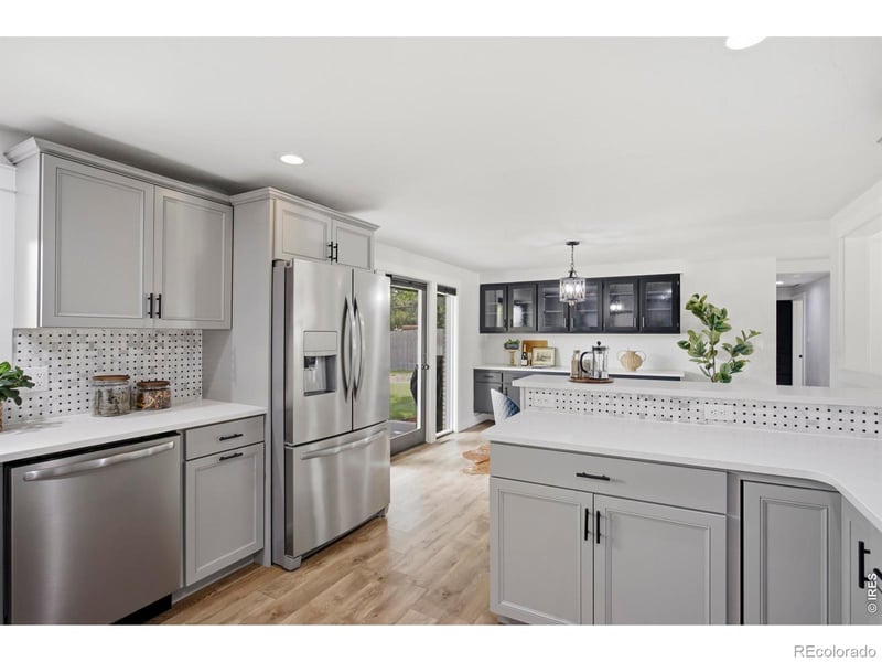 2112 Abeyta Ct, Loveland, CO 80538