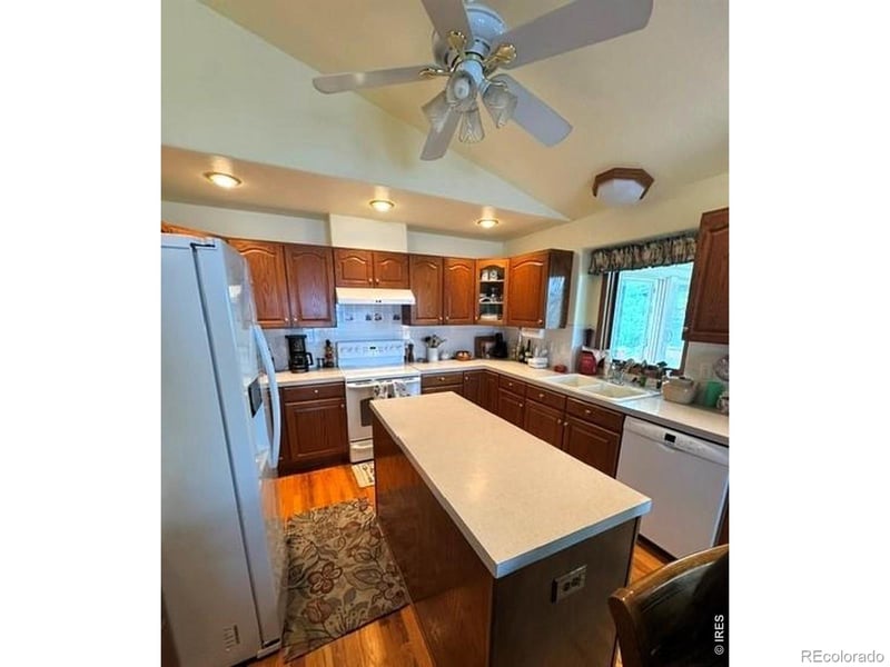 905 N 4th St, Johnstown, CO 80534