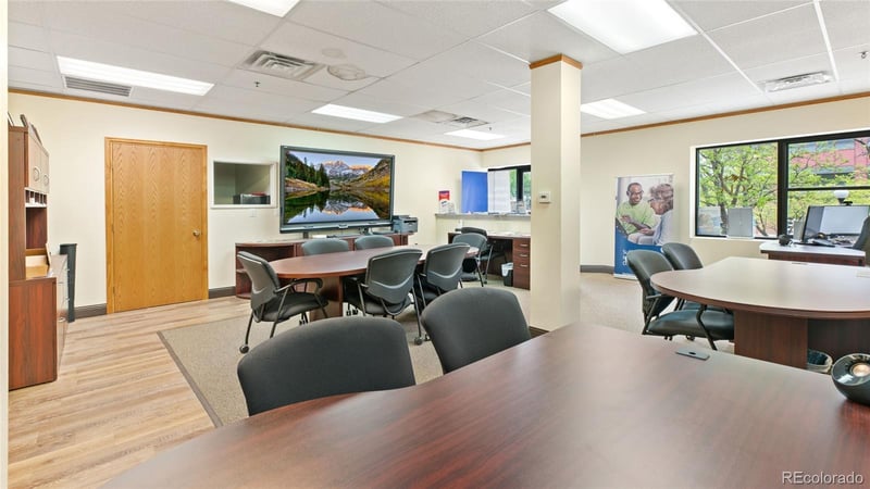 102 S Victoria Ave, Pueblo, CO 81003