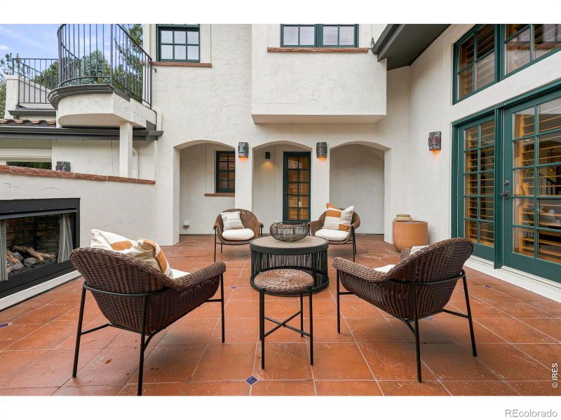7088 Indian Peaks Trl, Boulder, CO 80301