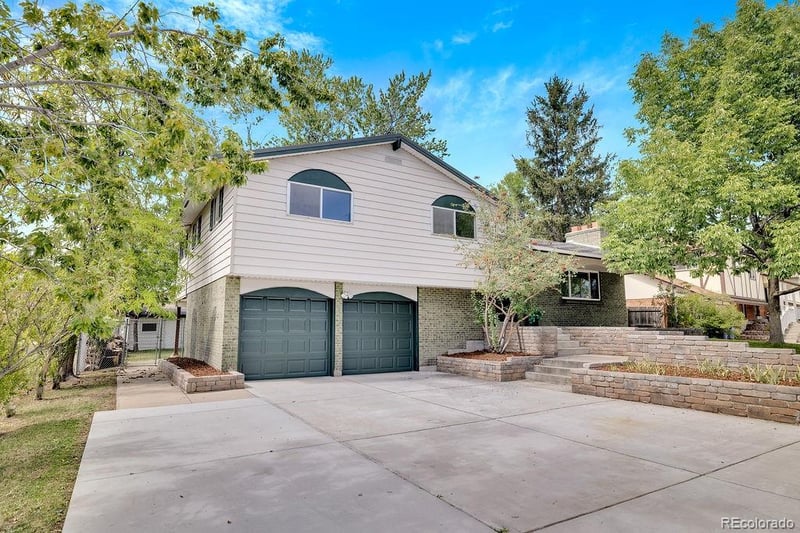 1569 S Lee St, Lakewood, CO 80232