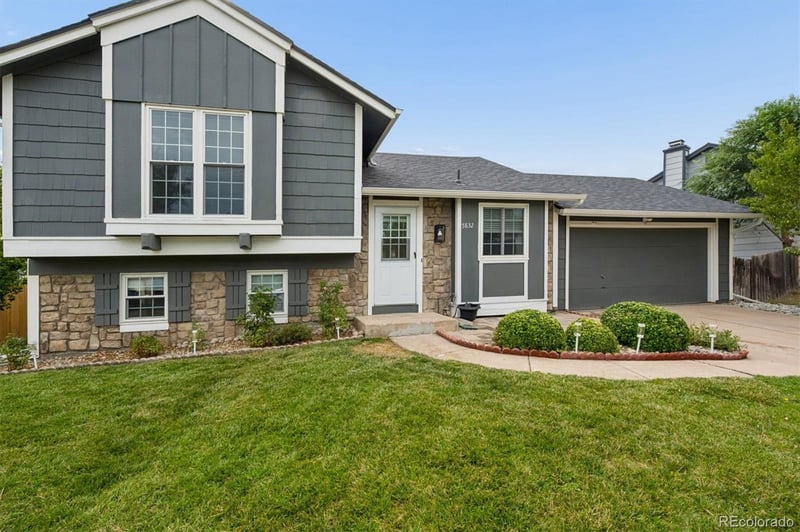 5832 S Netherland Cir, Aurora, CO 80015