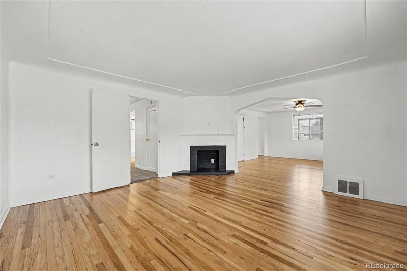 4455 W 10th Ave, Denver, CO 80204