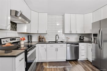 937 Kramer Ct, Aurora, CO 80010
