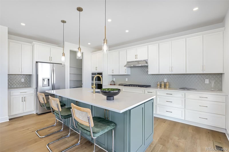 3278 Sapinero Dr, Loveland, CO 80538